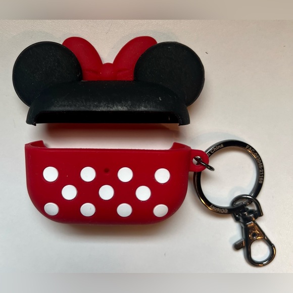 Minnie Mouse Airpod Pro Wireless Case - Picture 2 of 4
